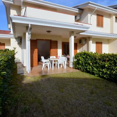 Villaggio Loriana Бибионе