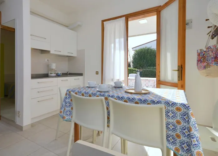 Villaggio Loriana Апартаменты *