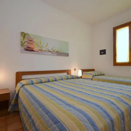 Villaggio Loriana Μπιμπιόνε